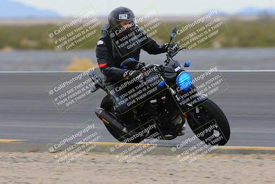 media/Jan-14-2023-SoCal Trackdays (Sat) [[497694156f]]/Turn 11 Inside (950am)/